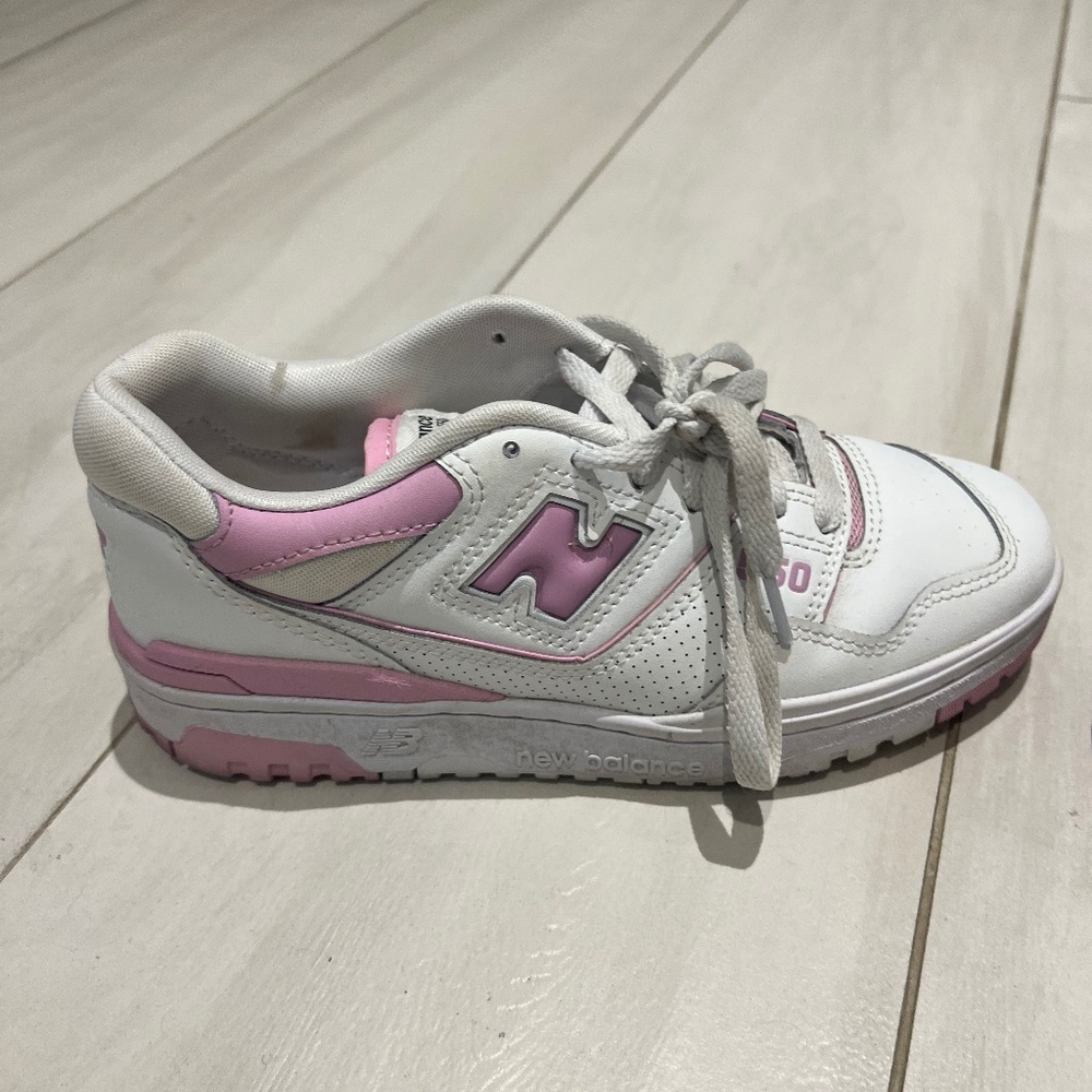 New balance bubblegum pink